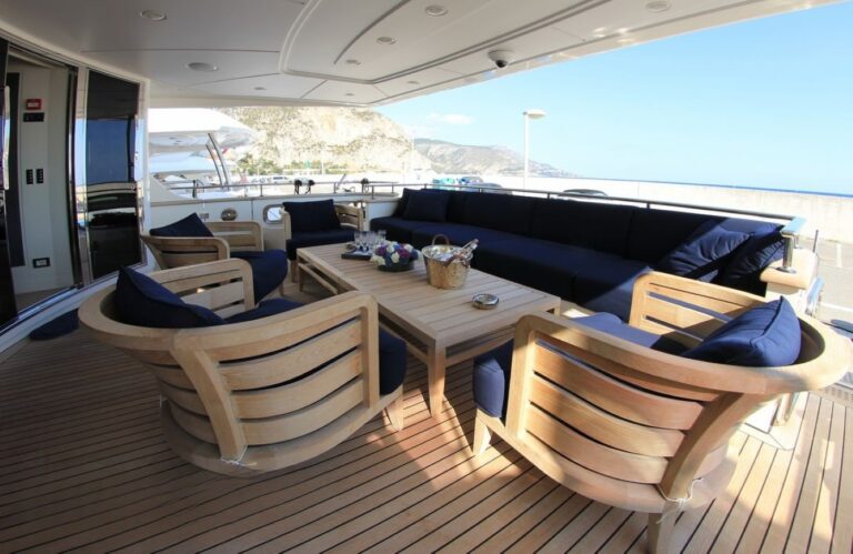 Exterior Relaxation Area