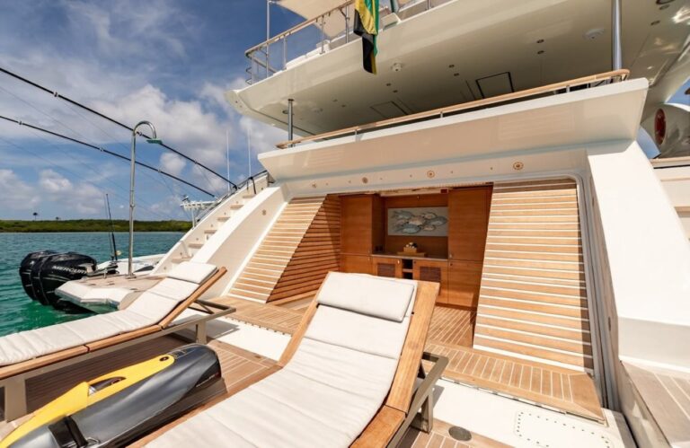 Exterior Relaxation Area
