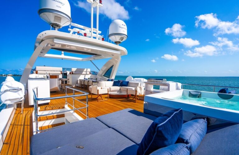 Exterior Relaxation Area