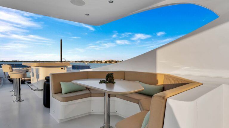 Exterior Relaxation Area Sea Views