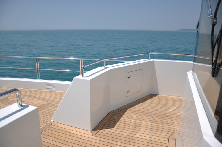 Exterior of Ceylan Speryacht