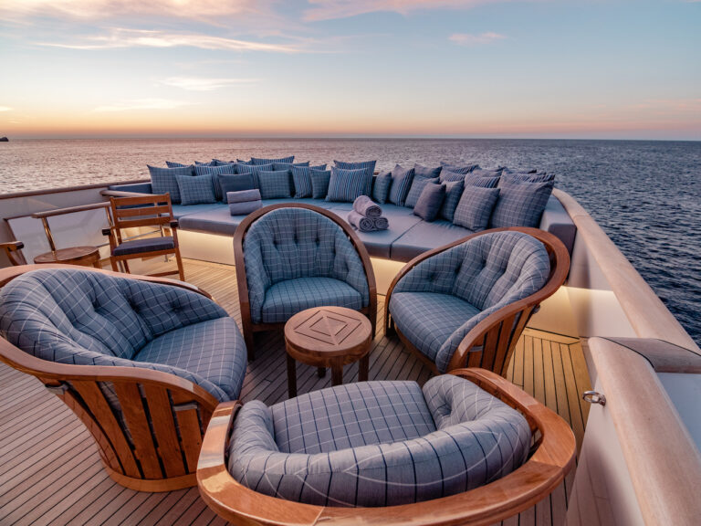 Exterior Sunbathing And Relaxation Area