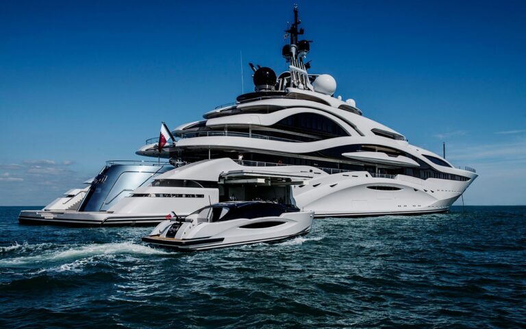 Exterior With Tender