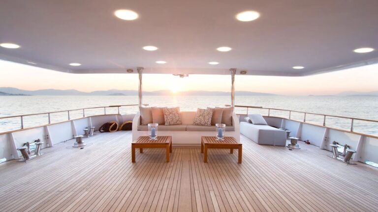 Extertior Relaxation Area