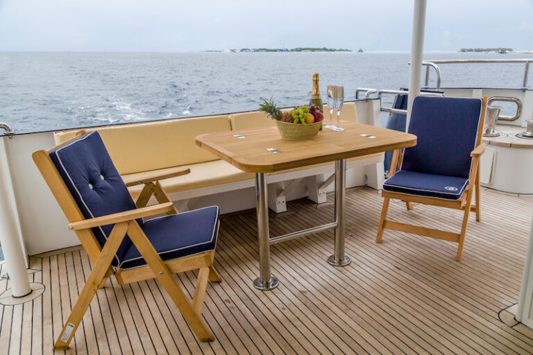 FANTOM - Aft deck