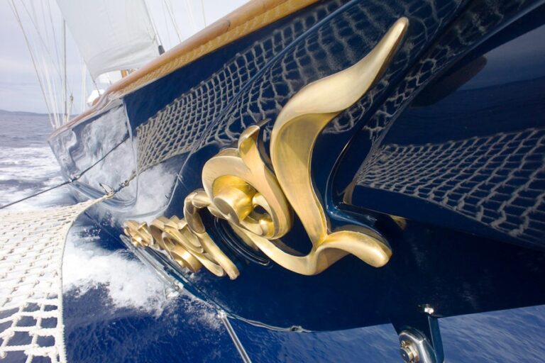 FLEURTJE -  Bow detail