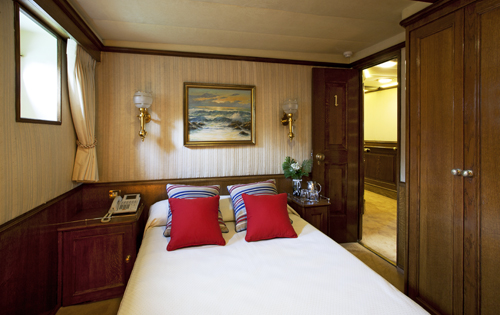 FLEURTJE -   Double Cabin