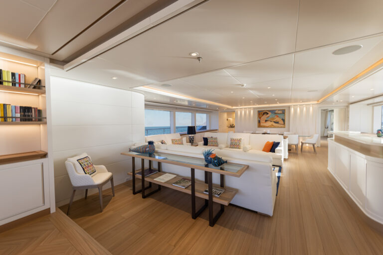 FRAMURA Interior - Main Salon