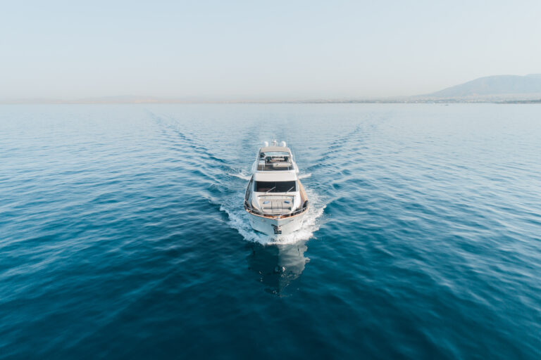 FREEDOM Yacht