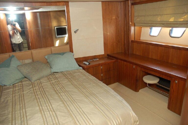 FUN TIME - Master Cabin 2