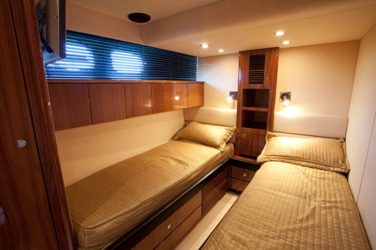 Failrline Squadron 78 XKE -  Twin Cabin 2