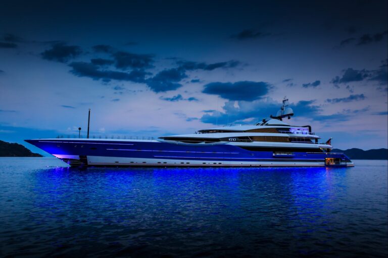 Feadship superyacht Madame Gu