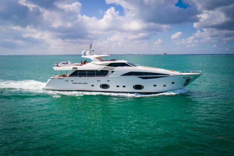 Ferretti 100 AMORE MIO - Cruising