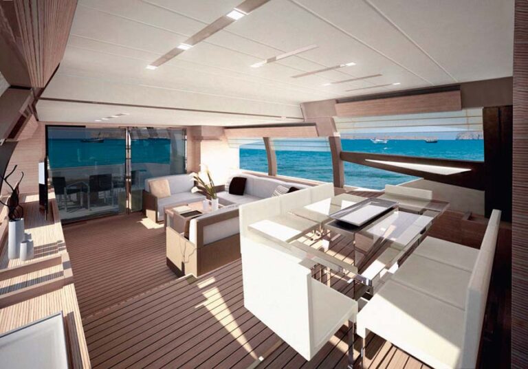 Ferretti 720 MY salon