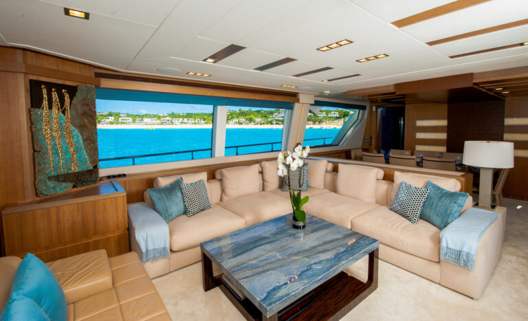 Ferretti AMORE MIO - Salon