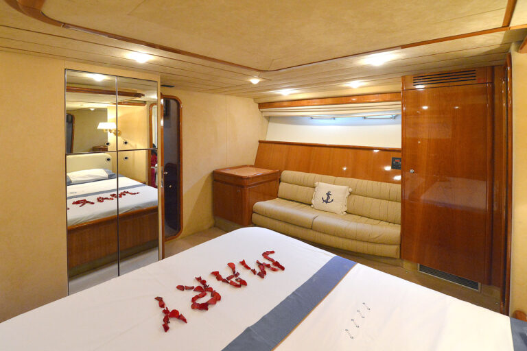 Ferretti Yacht MARY - 009