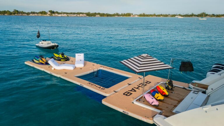 Floating Fun Zone