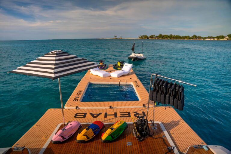 Floating Fun Zone
