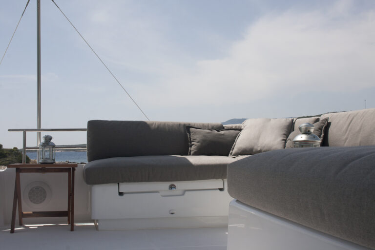 Flybridge Seating