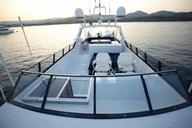 Flybridge View Aft