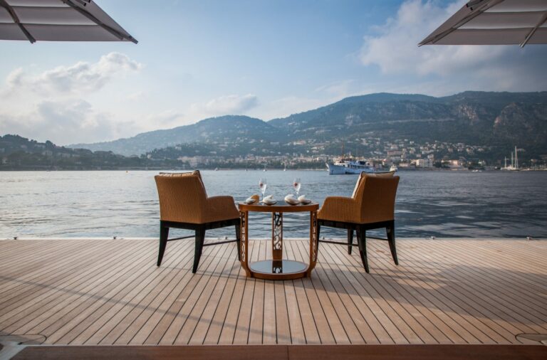 Foredeck Relaxation Area