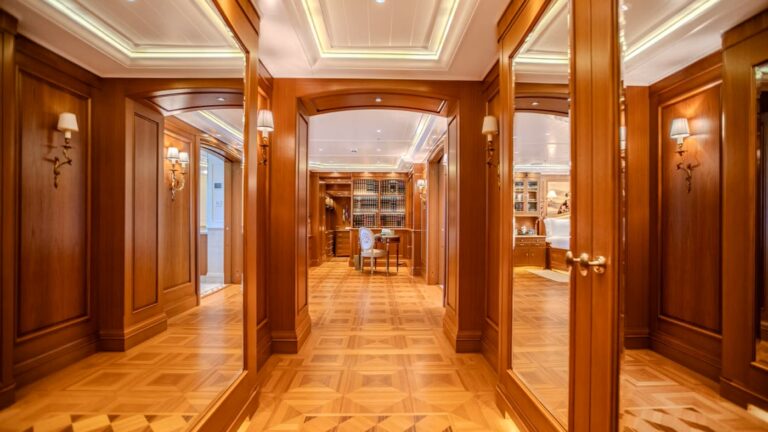Foyer To Master Stateroom