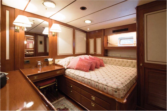 GALILEO G -  VIP Queen stateroom