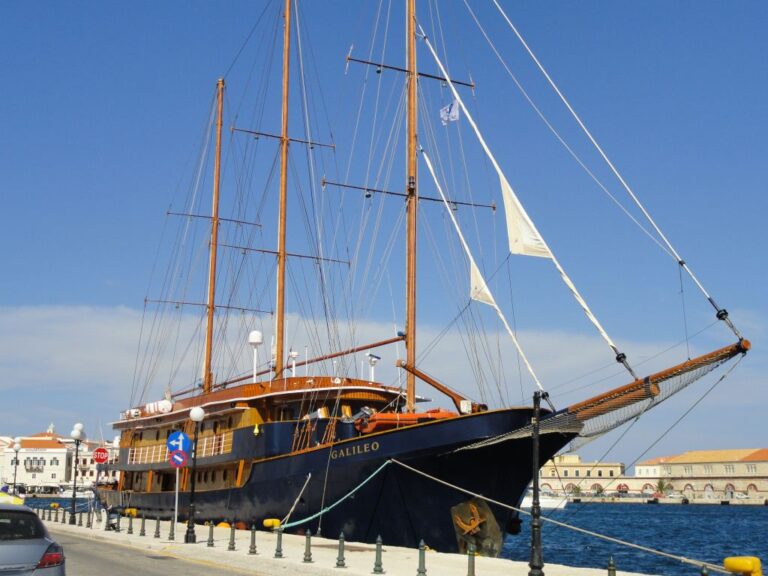 GALILEO In Santorini