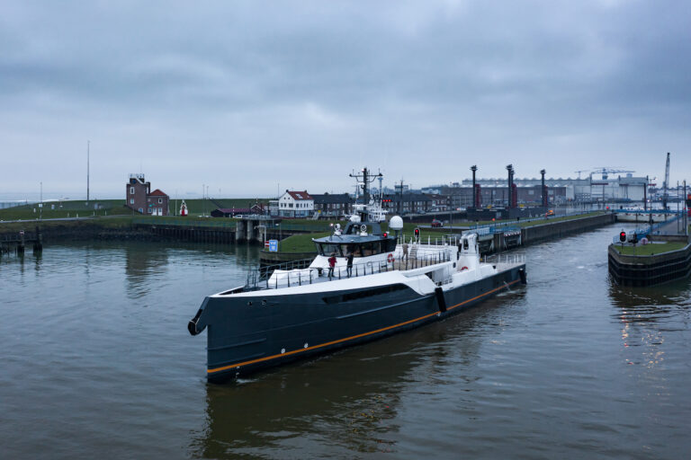 GENE CHASER Yacht Support On Sea Trials At Damen Yachting - Leaving Yard