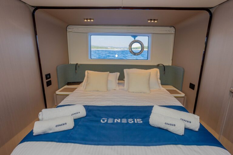 Double Cabin