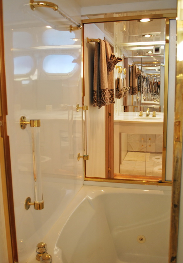 GILAINE O - Master ensuite