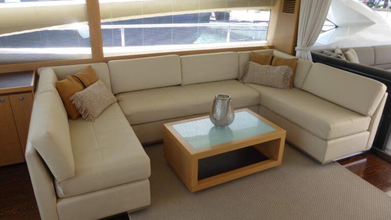 Salon seating