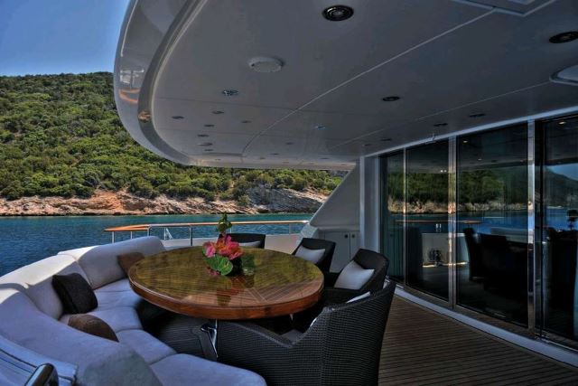 GLORIA TERESA -  Aft Deck