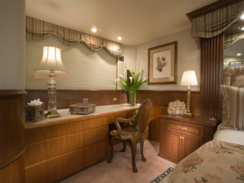 GOLDEN RULE - Master Stateroom Study
