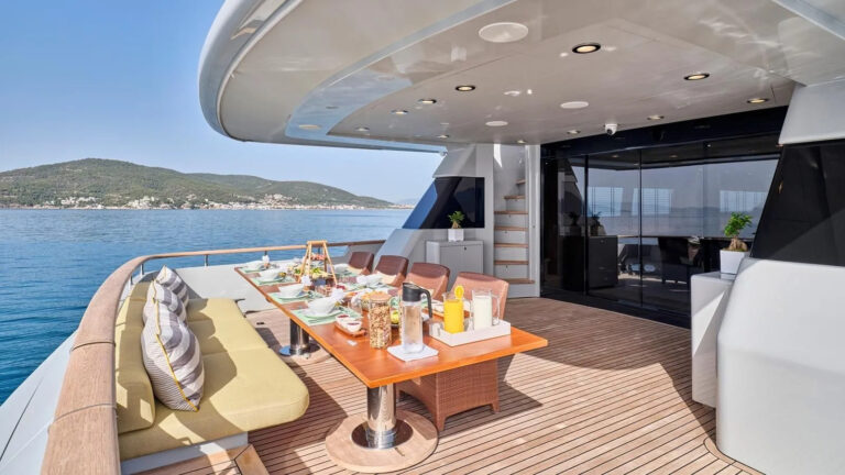 Main Deck Aft
