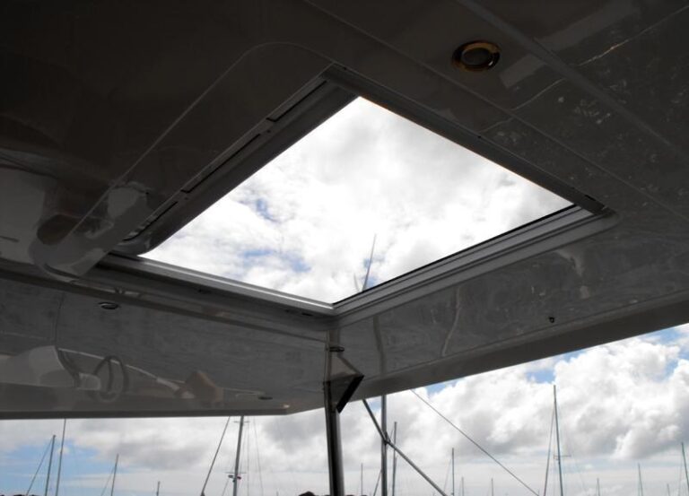 GREENBOAT I - Moonroof