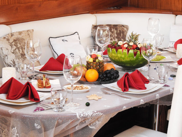 Dining Detail