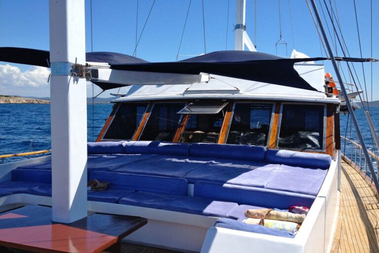 Sundeck