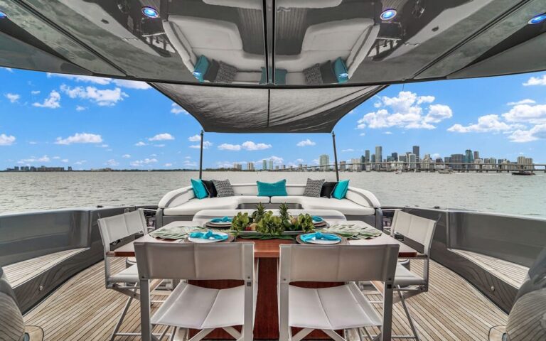 Al Fresco Dining