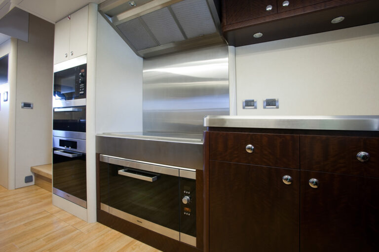 Ghost II -  Galley