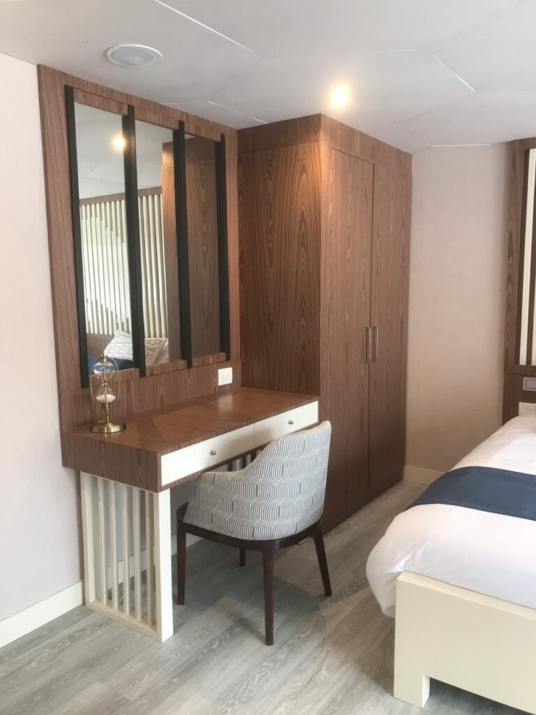 Golden Suite - Vanity Desk