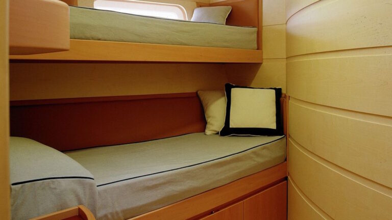 Guest Cabin