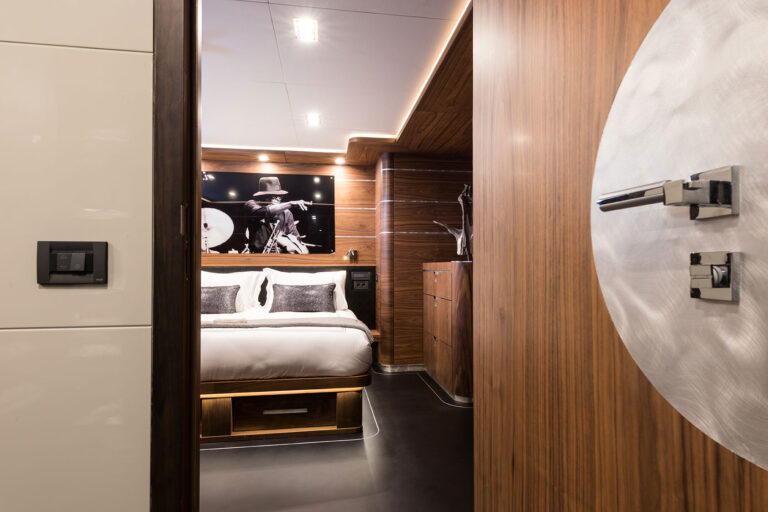 Guest Cabin