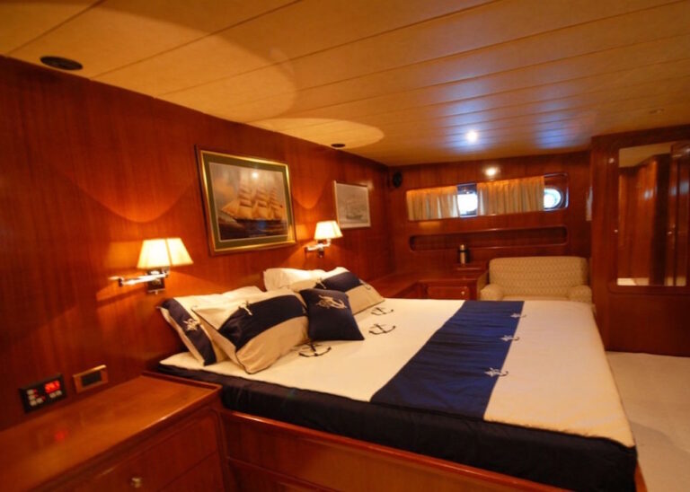 Guest Cabin