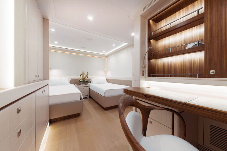 Guest Cabin - Twin