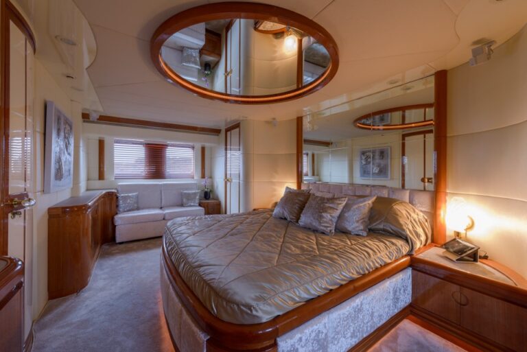 Guest Cabin