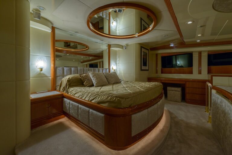 Guest Cabin