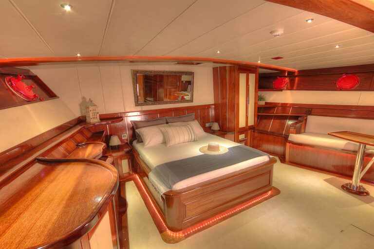 Guest Cabin