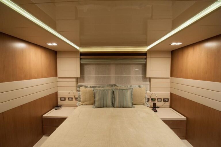 Guest Cabin