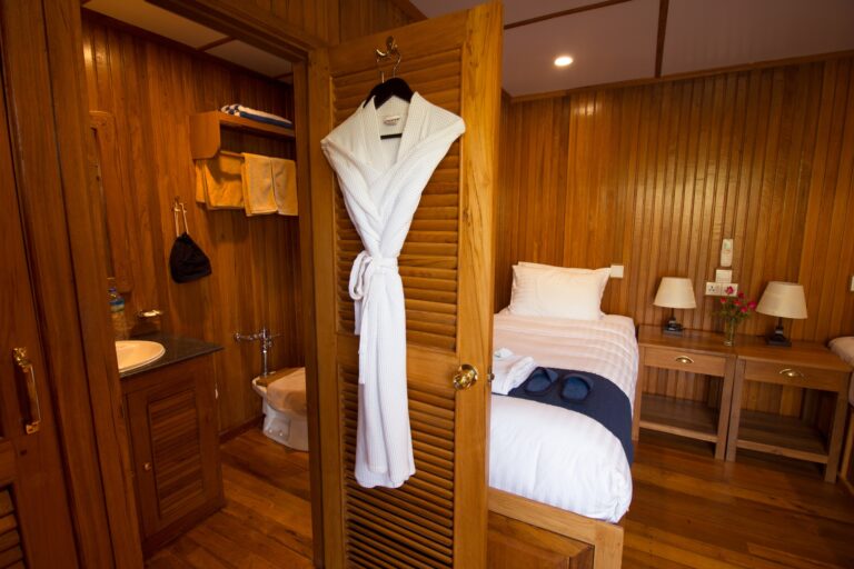 Guest Cabin And Ensuite